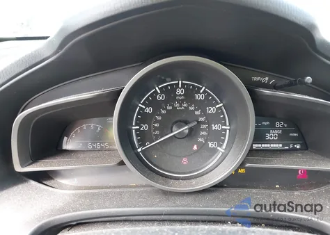 2018 Mazda Mazda3 Sport из США, поврежденный, VIN 3MZBN1K70JM264826